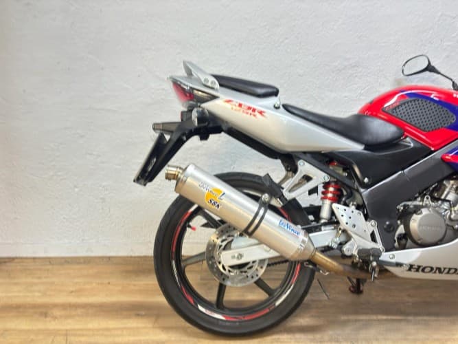 HONDA CBR 125 R (LEO VINCE HOMOLG.) 2007 de segunda mano