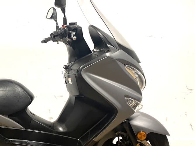 SUZUKI BURGMAN 125 2017 de segunda mano