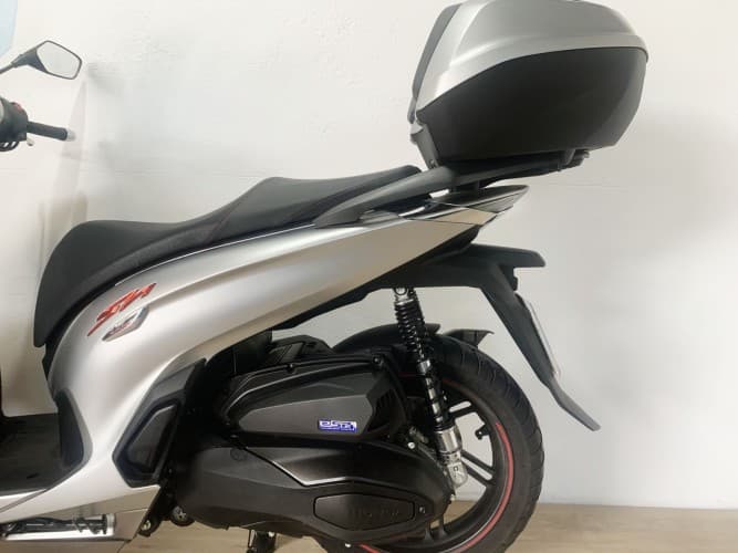 HONDA SH 350I SPORT ABS 2023 de segunda mano