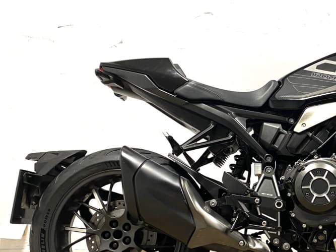 HONDA CB 1000 R 2023 de segunda mano