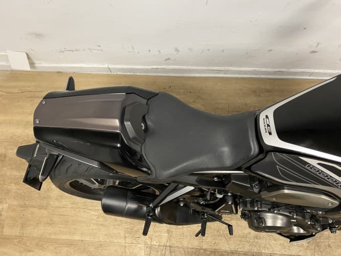 HONDA CB 1000 R 2023 de segunda mano