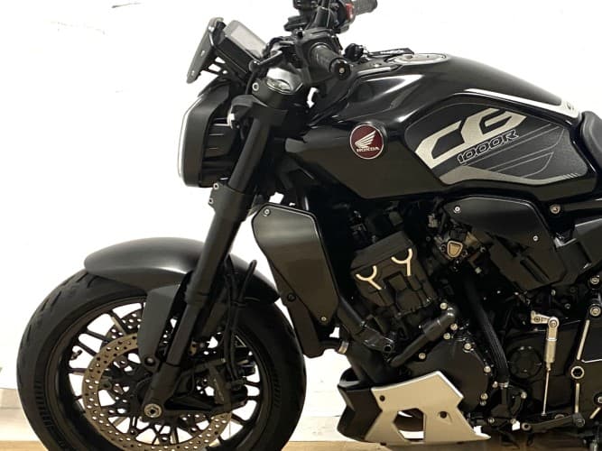 HONDA CB 1000 R 2023 de segunda mano