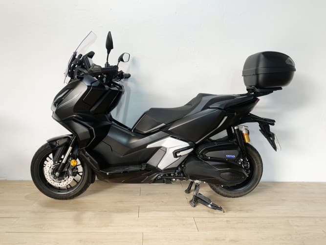 HONDA ADV 350 2025 de segunda mano