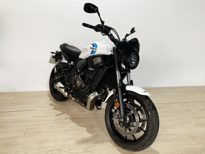 Comprar YAMAHA XSR 700 2022 de segunda mano YAMAHA XSR 700 2022 de segunda mano