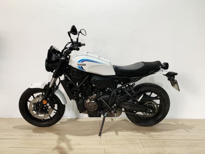 Comprar YAMAHA XSR 700 2022 de segunda mano YAMAHA XSR 700 2022 de segunda mano