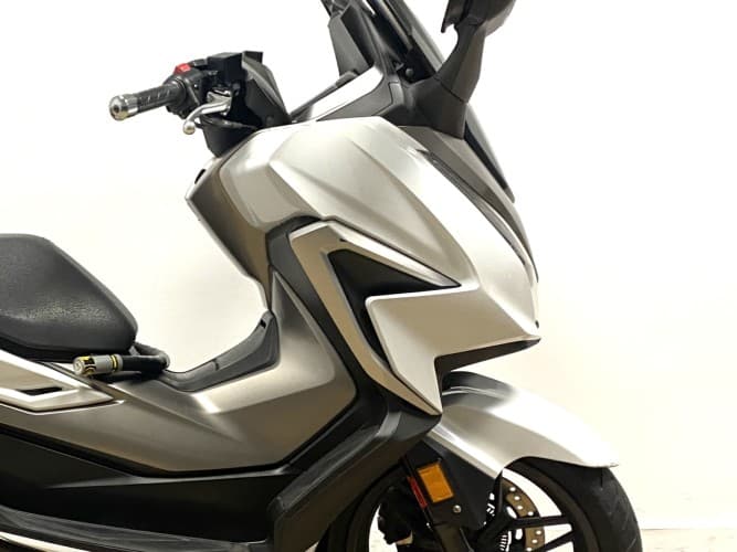 Comprar HONDA FORZA 350 2021 de segunda mano HONDA FORZA 350 2021 de segunda mano