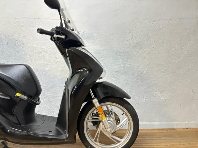 Comprar HONDA SH 125 2020 de segunda mano HONDA SH 125 2020 de segunda mano