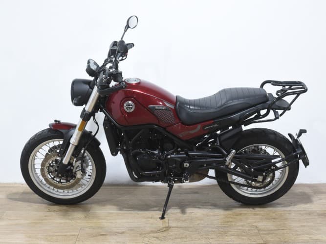 Comprar BENELLI LEONCINO 500 TRAIL 2021 de segunda mano BENELLI LEONCINO 500 TRAIL 2021 de segunda mano