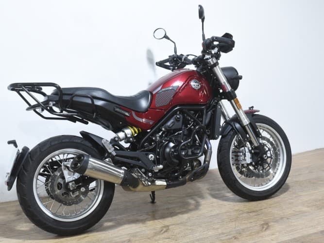 Comprar BENELLI LEONCINO 500 TRAIL 2021 de segunda mano BENELLI LEONCINO 500 TRAIL 2021 de segunda mano