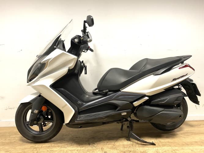KYMCO SUPER DINK 350 2021 de segunda mano