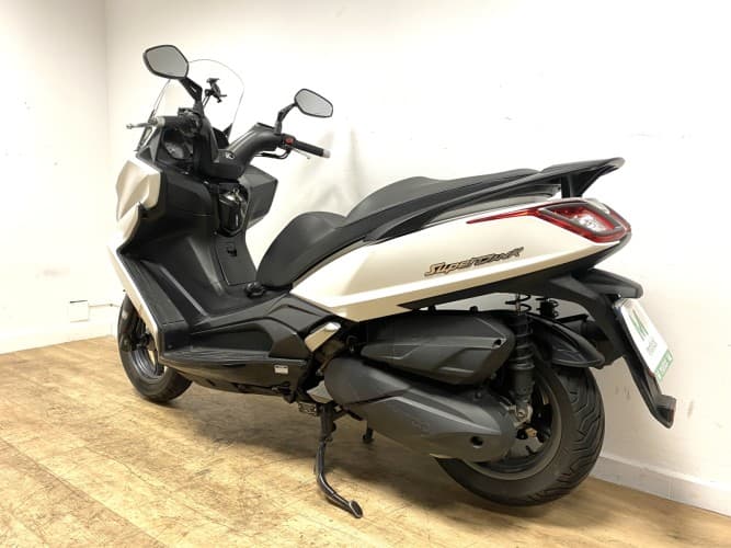 KYMCO SUPER DINK 350 2021 de segunda mano