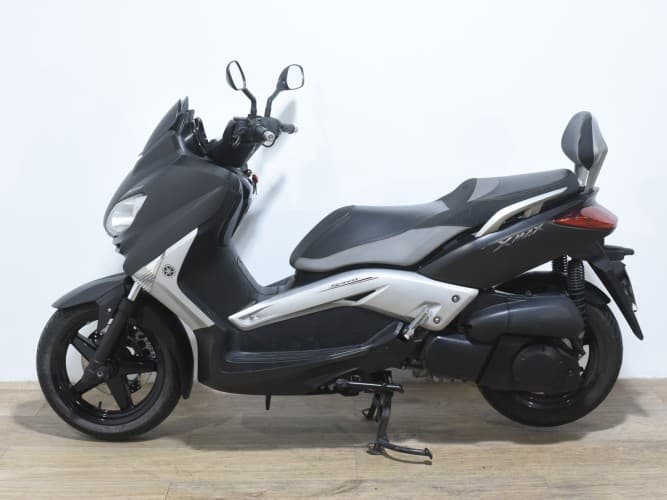 YAMAHA XMAX 250 2011 de segunda mano