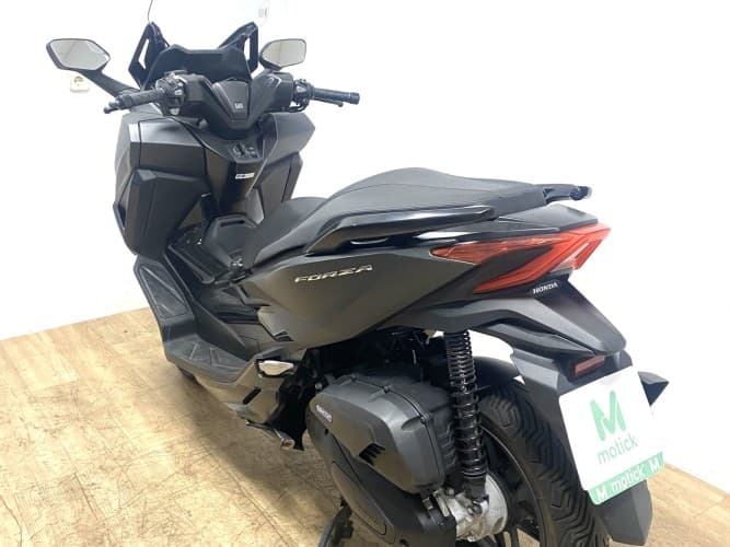 HONDA FORZA 125 2024 de segunda mano