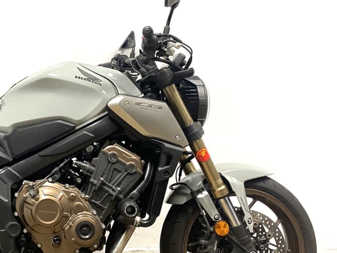 Comprar HONDA CB 650 R 2021 de segunda mano HONDA CB 650 R 2021 de segunda mano