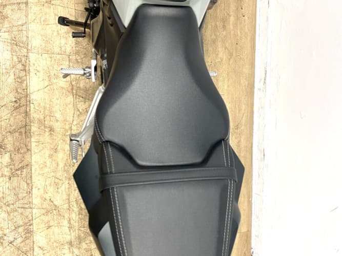Comprar HONDA CB 650 R 2021 de segunda mano HONDA CB 650 R 2021 de segunda mano