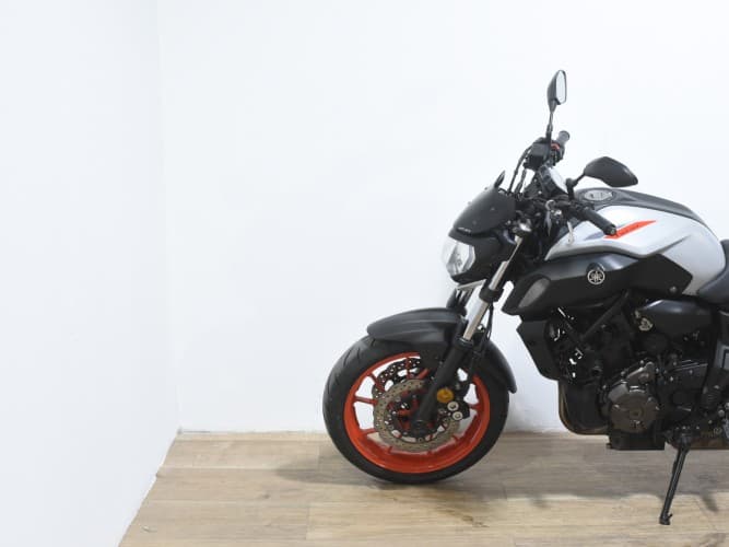 Comprar YAMAHA MT-07 2019 de segunda mano YAMAHA MT-07 2019 de segunda mano