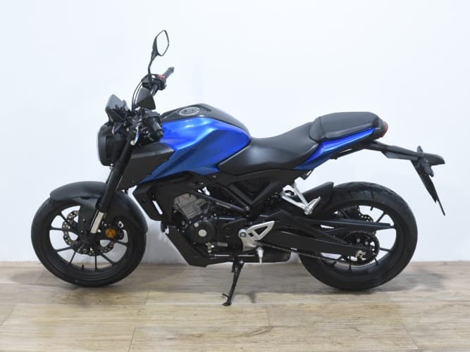 HONDA CB 125 R 2025 de segunda mano