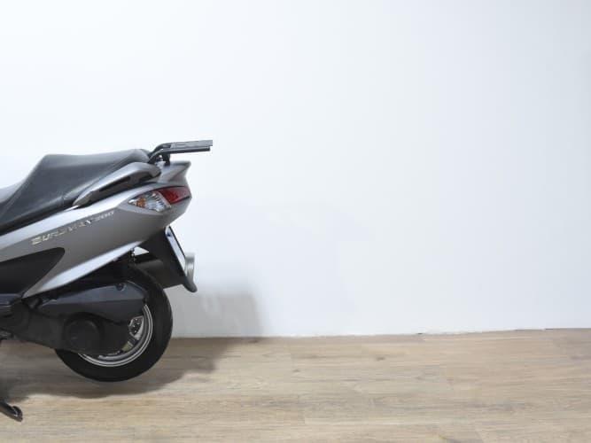 SUZUKI BURGMAN 200 2016 de segunda mano