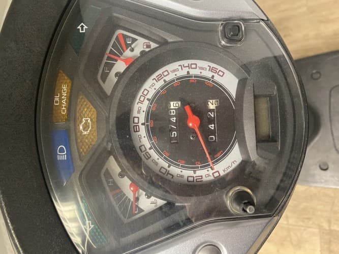 HONDA SH 125 2011 de segunda mano