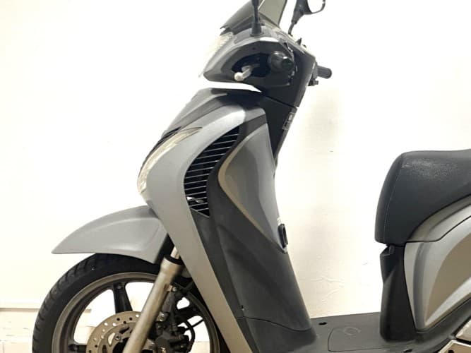 HONDA SH 125 2011 de segunda mano