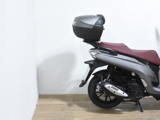 Comprar SYM SYMPHONY 125 ST-LC 2021 de segunda mano SYM SYMPHONY 125 ST-LC 2021 de segunda mano