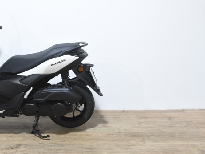 YAMAHA NMAX 125 2025 de segunda mano