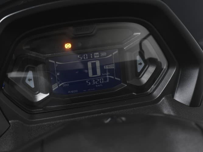 YAMAHA NMAX 125 2025 de segunda mano