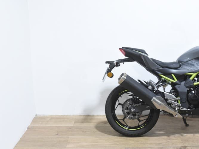 KAWASAKI Z 125 2023 de segunda mano