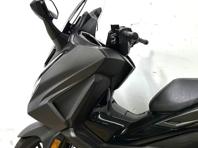 HONDA FORZA 125 2025 de segunda mano