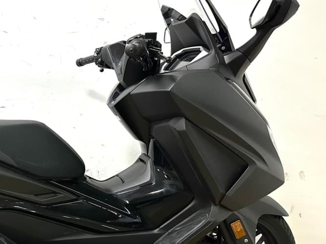 HONDA FORZA 125 2025 de segunda mano