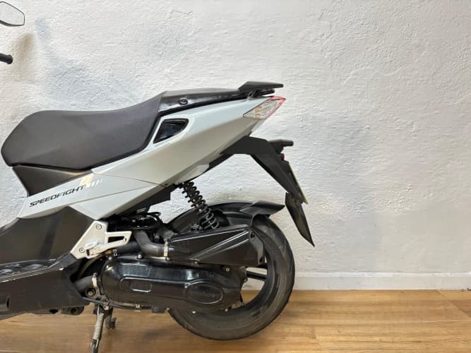 PEUGEOT SPEEDFIGHT 50 2023 de segunda mano