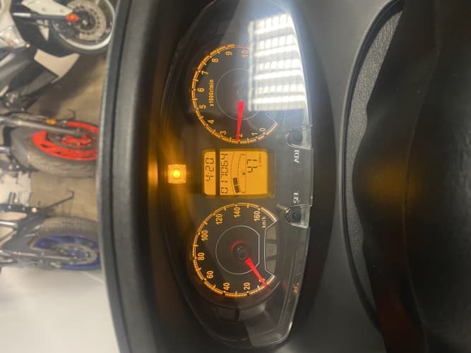 Comprar SUZUKI BURGMAN 200 2015 de segunda mano SUZUKI BURGMAN 200 2015 de segunda mano