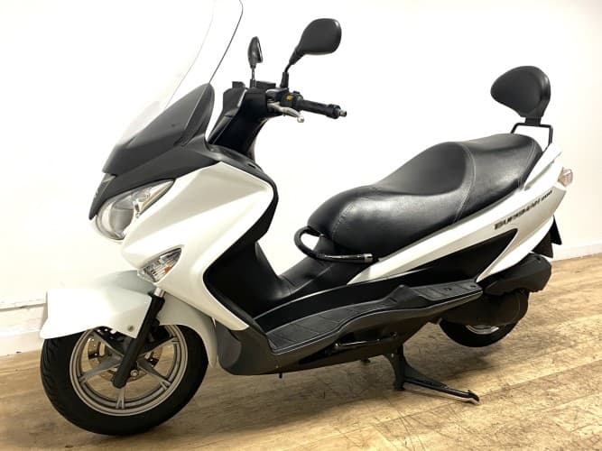 SUZUKI BURGMAN 200 2015 de segunda mano