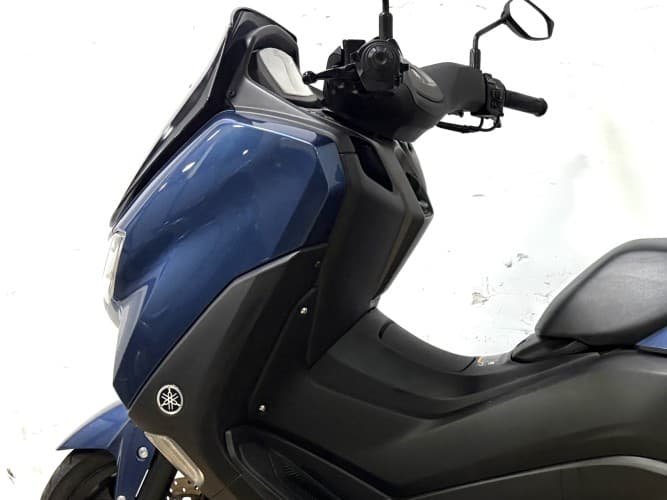 YAMAHA NMAX 125 2023 de segunda mano