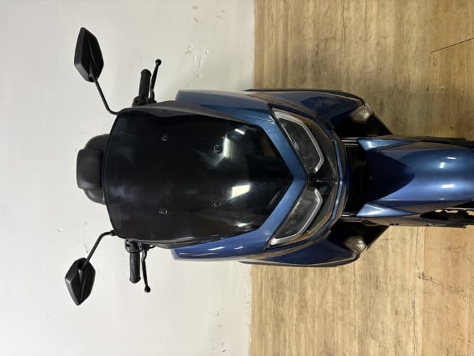 YAMAHA NMAX 125 2023 de segunda mano