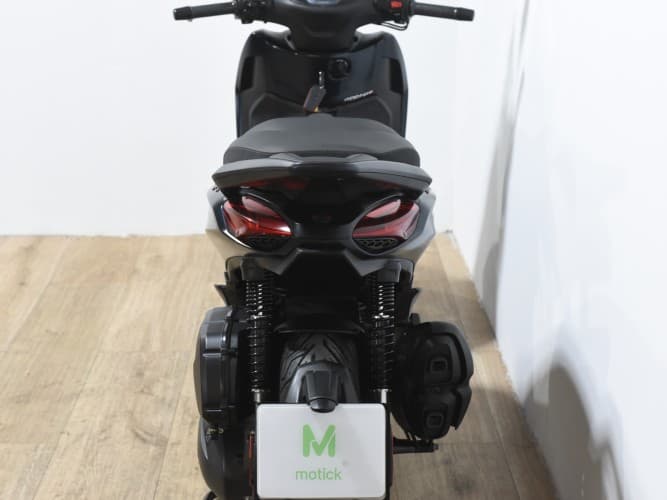 PIAGGIO BEVERLY 400 2024 de segunda mano