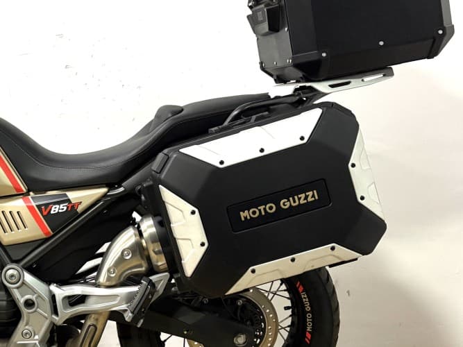 MOTO GUZZI V85 TT TRAVEL (A) 2021 de segunda mano