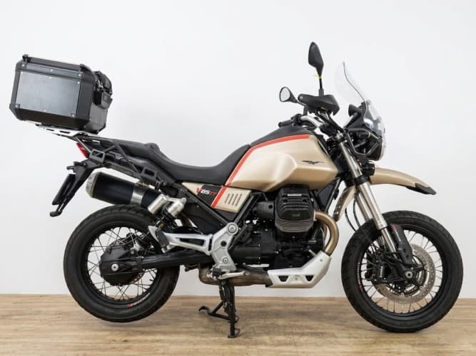 MOTO GUZZI V85 TT TRAVEL (A) 2021 de segunda mano