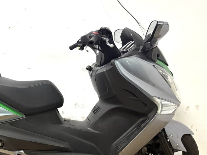 SYM JOYMAX 300I GTS 2014 de segunda mano