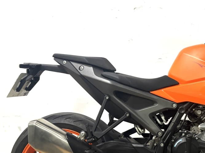 KTM 990 DUKE 2025 de segunda mano
