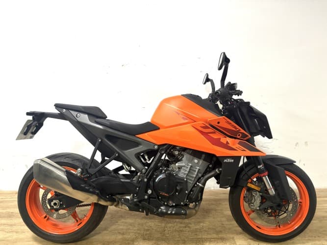 KTM 990 DUKE 2025 de segunda mano