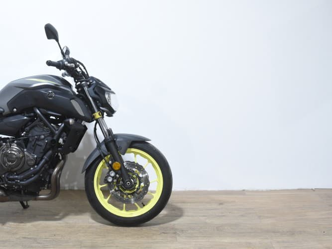 Comprar YAMAHA MT-07 2018 de segunda mano YAMAHA MT-07 2018 de segunda mano
