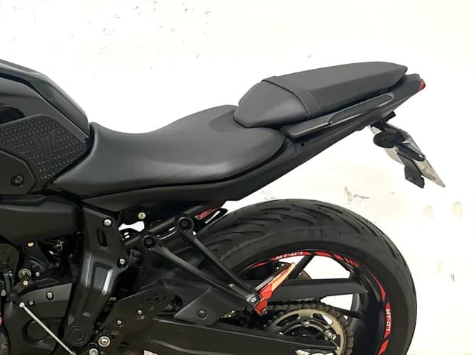 Comprar YAMAHA MT-07 (A) 2024 de segunda mano YAMAHA MT-07 (A) 2024 de segunda mano