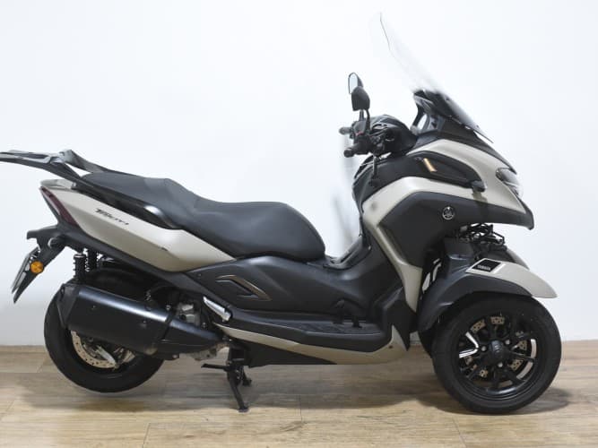 YAMAHA TRICITY 300 2022 de segunda mano