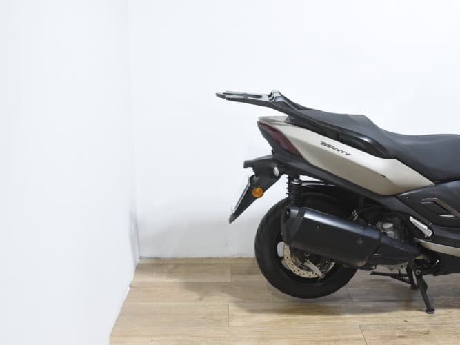 YAMAHA TRICITY 300 2022 de segunda mano