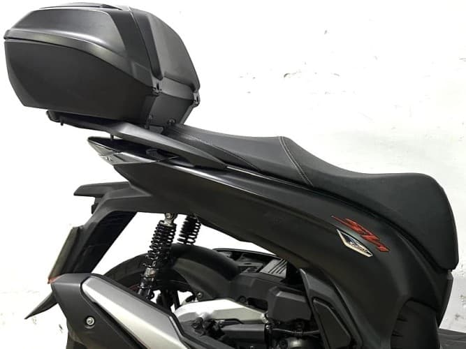 HONDA SH 350I 2023 de segunda mano