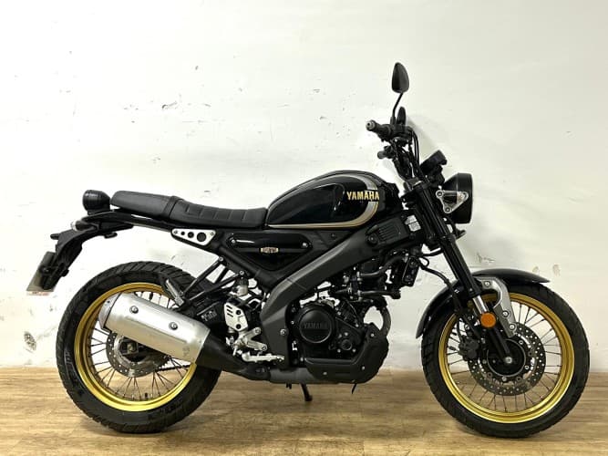 YAMAHA XSR 125 2022 de segunda mano