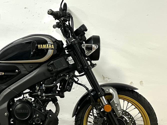 YAMAHA XSR 125 2022 de segunda mano
