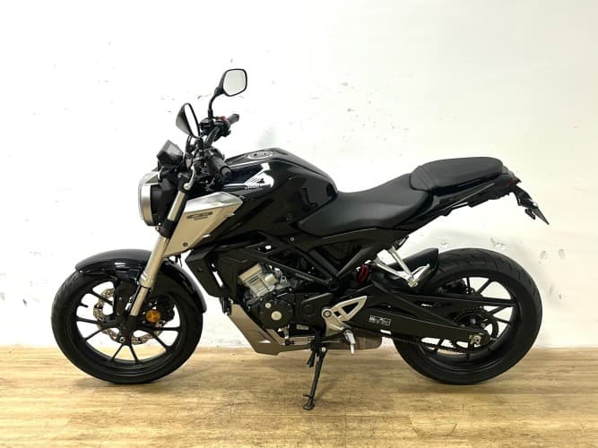 Comprar HONDA CB 125 R 2020 de segunda mano HONDA CB 125 R 2020 de segunda mano