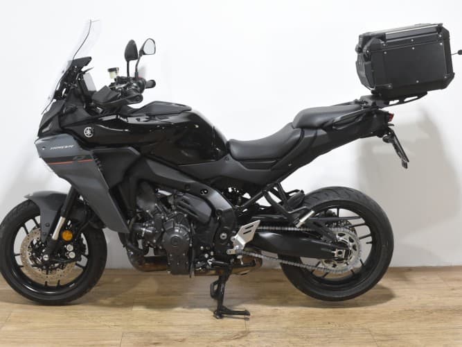 Comprar YAMAHA TRACER 9 Y-AMT (A) 2025 de segunda mano YAMAHA TRACER 9 Y-AMT (A) 2025 de segunda mano